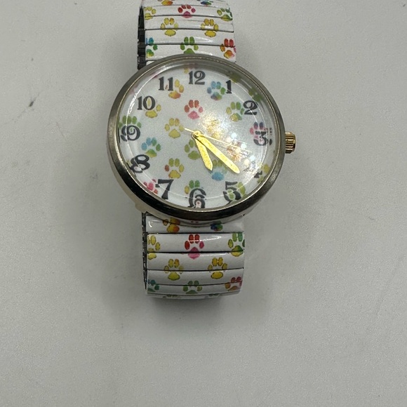 Fun Imported Women’s Paw Print Watch with a Stretch Band - Picture 2 of 5